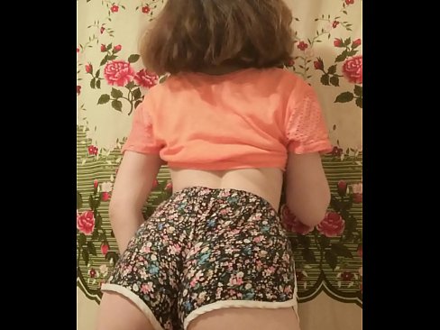 ❤️ סעקסי יונג באַבע סטריפּינג אַוועק איר קורצע הייזלעך אויף אַפּאַראַט סופּער פּאָרן ביי yi.pornoreino-com.ru ❤