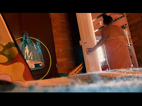 ❤️ דער פעטער גייט מיר נאך אריין אין דער רעגנדל, ער פאקט מיך בשעת איך גיי א רעגנדל. סופּער פּאָרן ביי yi.pornoreino-com.ru ❤